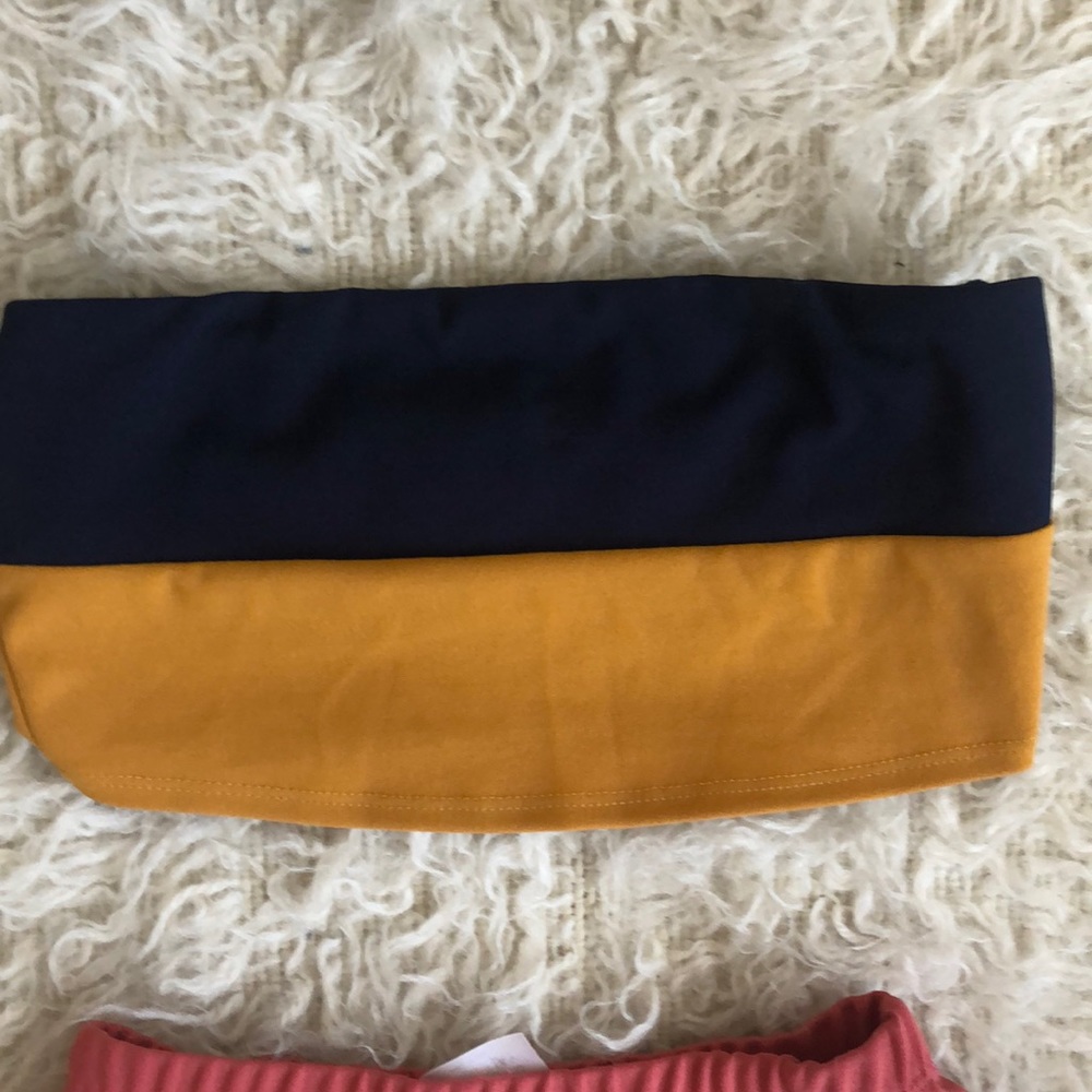Color block two piece - Picture 2 of 4